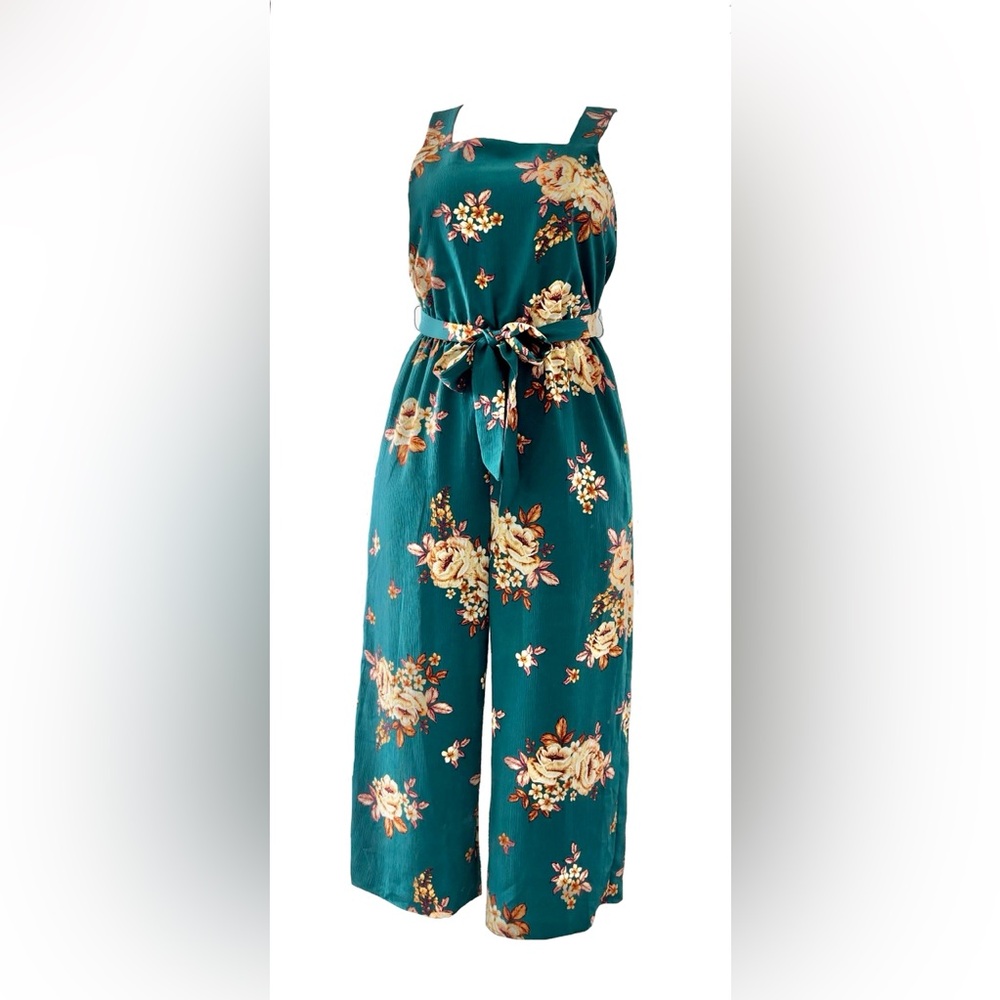Women’s Small/Medium Wide Leg Cropped Jumpsuit - green and tan floral
